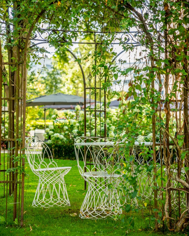 Jardin table et chaises